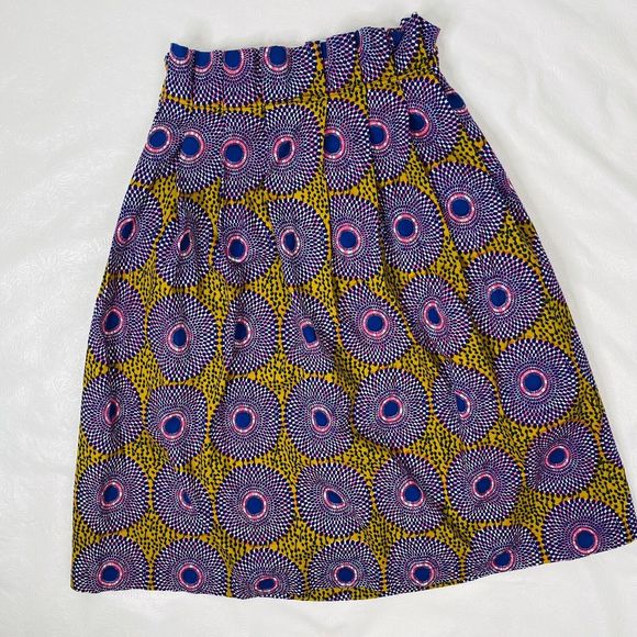 Edme & Esyllte XS Purple Graphic Print skirt - Picture 1 of 6
